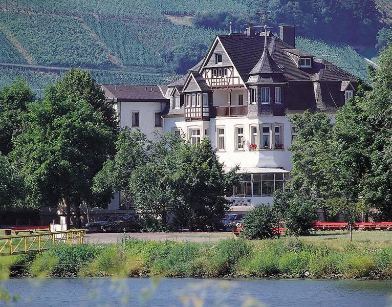 Hotel Krone Riesling Trittenheim Exteriör bild
